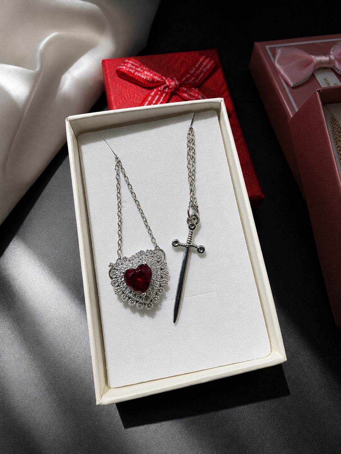 Collares Amor Invencible